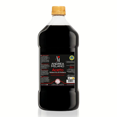 Andrea Milano Essig Andrea Milano Balsamessig aus Modena IGP, Rotes Blatt, lange in edlen Holzfässern gereift, ideal für Marinaden und Saucen, Hergestellt in Italien, PET . 2 L Original italienisch 8003407191236